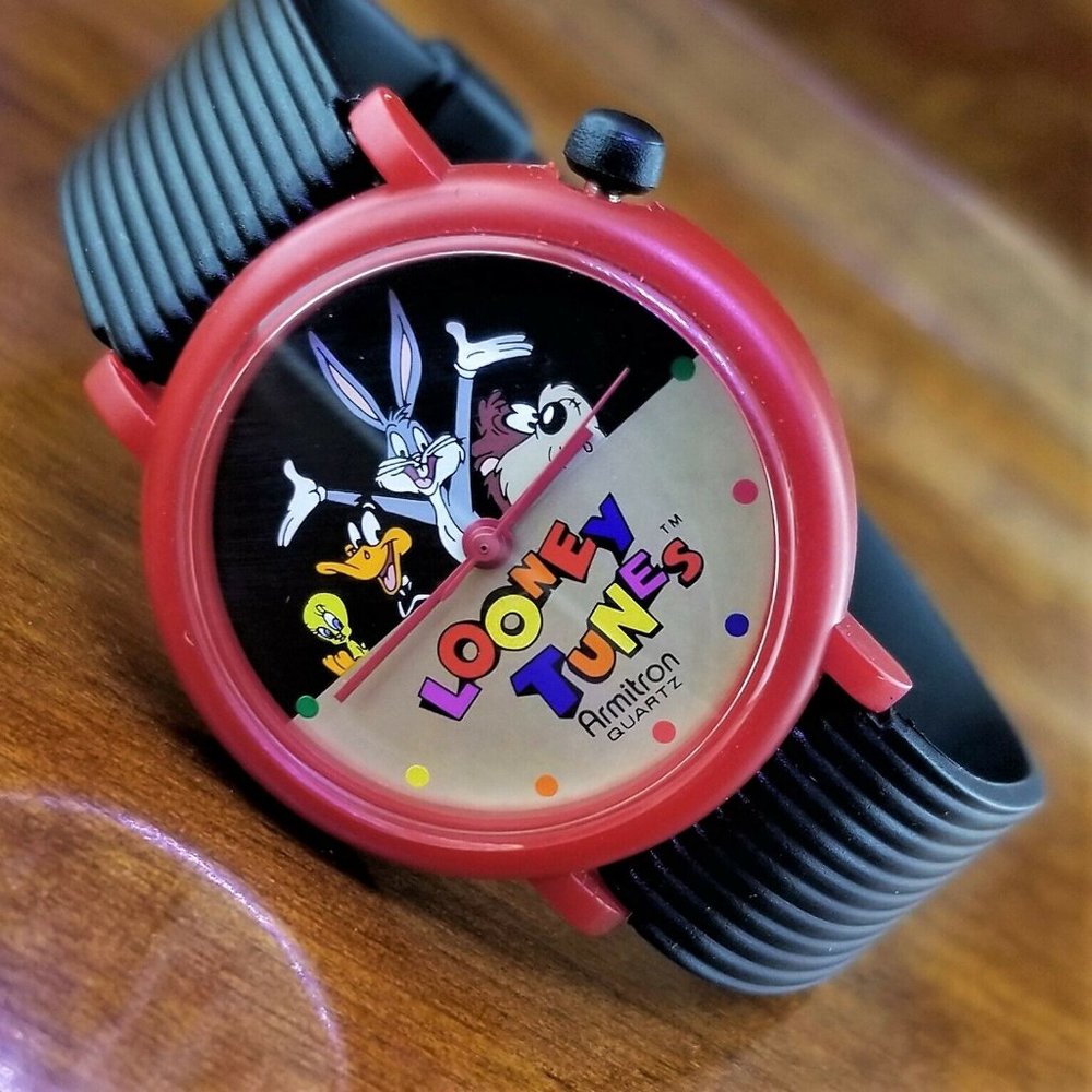 New ARMITRON LOONEY TUNES Gang Bugs Taz Daffy Tweety Warner Brothers Watch